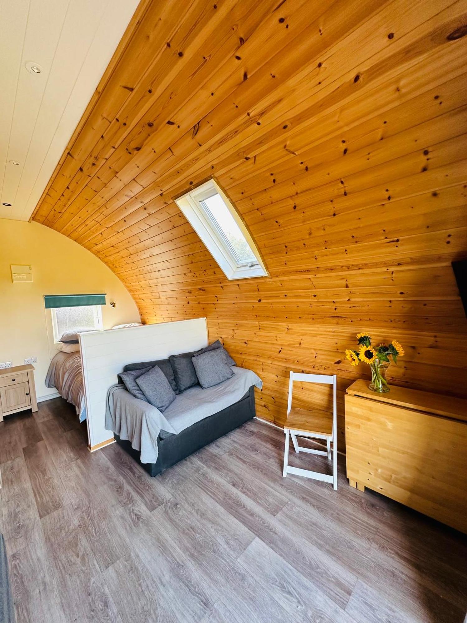 Отель Welly Boot Pod Shenstone Экстерьер фото